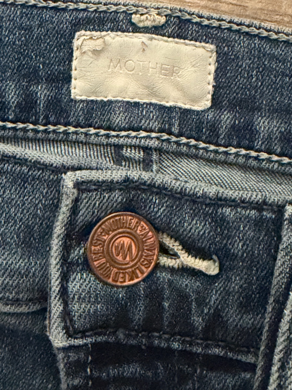 MOTHER The Pony Boy Ankle Fray Jeans Size 26 Medium Wash Raw Hem Straight Leg - Picture 5 of 9